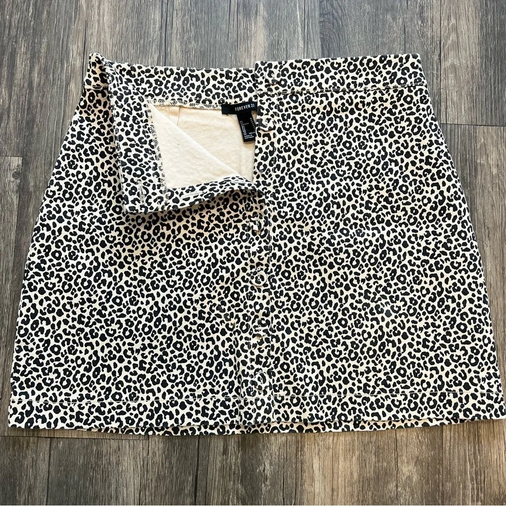 Forever 21 Animal Print High Waist Button Down A Line Mini Skirt Casual M